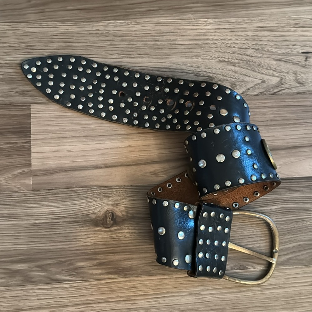 Vintage Leather Black Silvertone Studs Unique Brass Coins Buckle Edgy Belt 34”